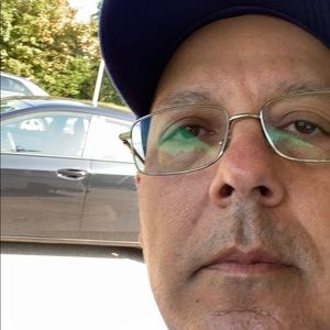 Meet your Posher, Erik